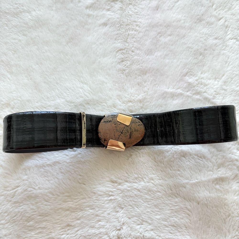 Gianfranco Ferre unisex black leather belt with stone size 85/90 Authentic